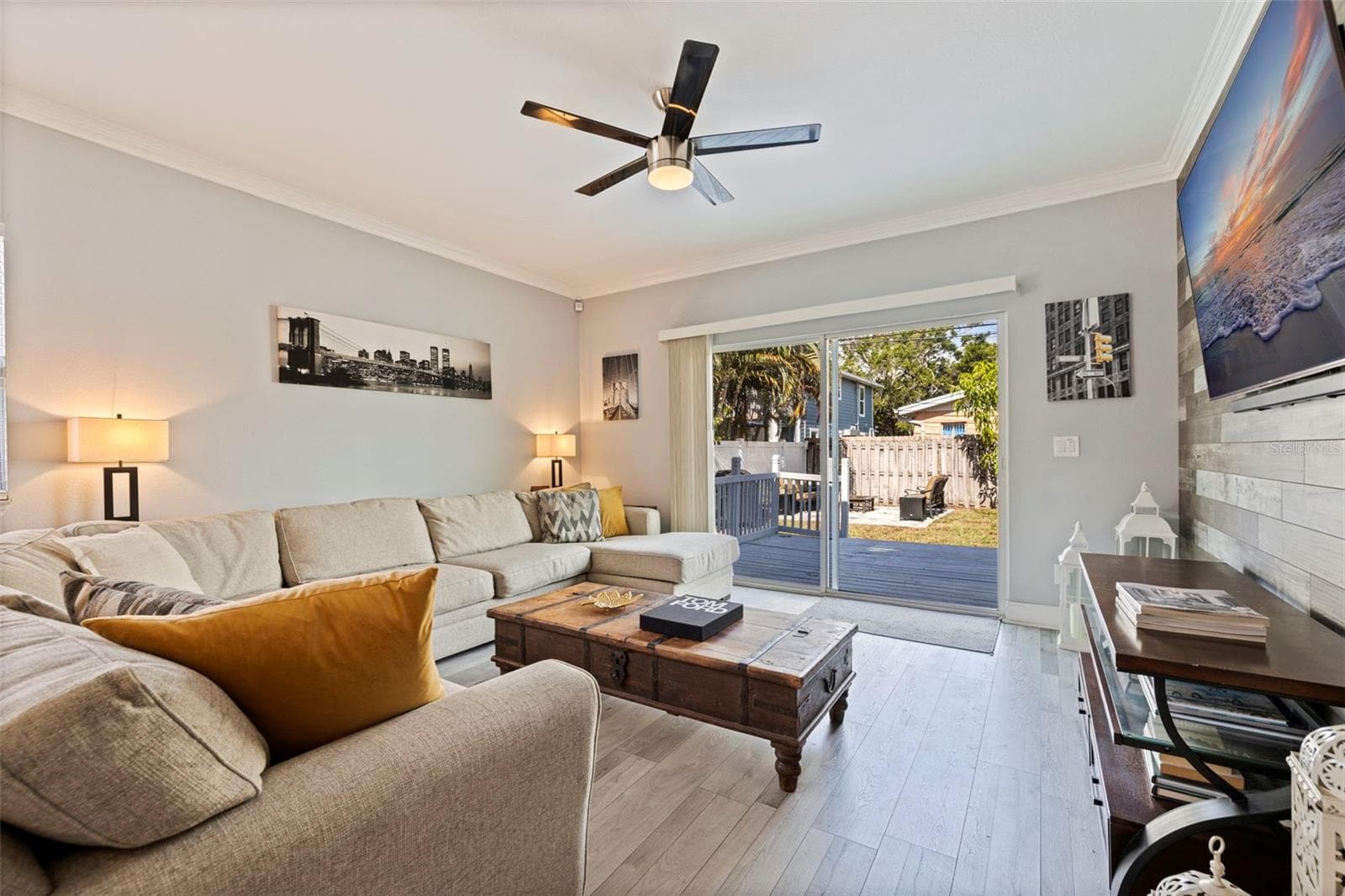 Single Family Residence at 3110 15TH ST N, ST PETERSBURG, photo 17 of 37