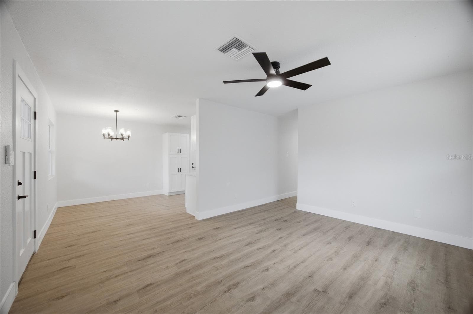 Single Family Residence at 1333 OVERLEA ST, CLEARWATER, photo 11 of 35
