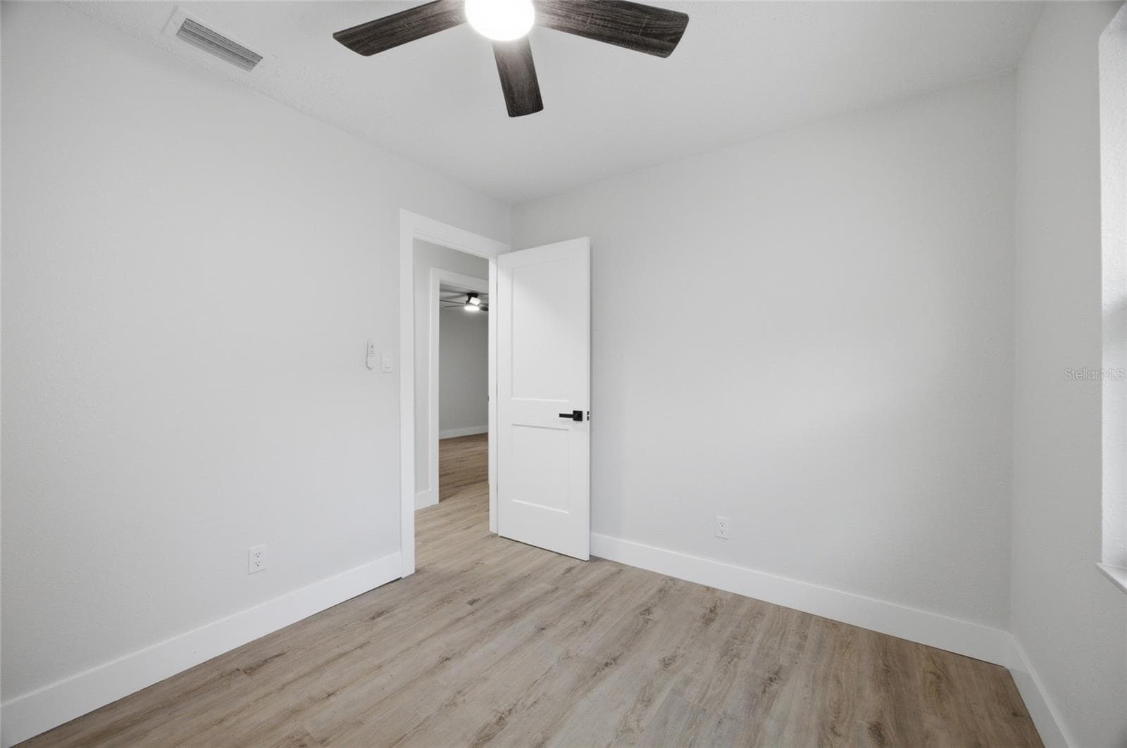 Single Family Residence at 1333 OVERLEA ST, CLEARWATER, photo 13 of 35
