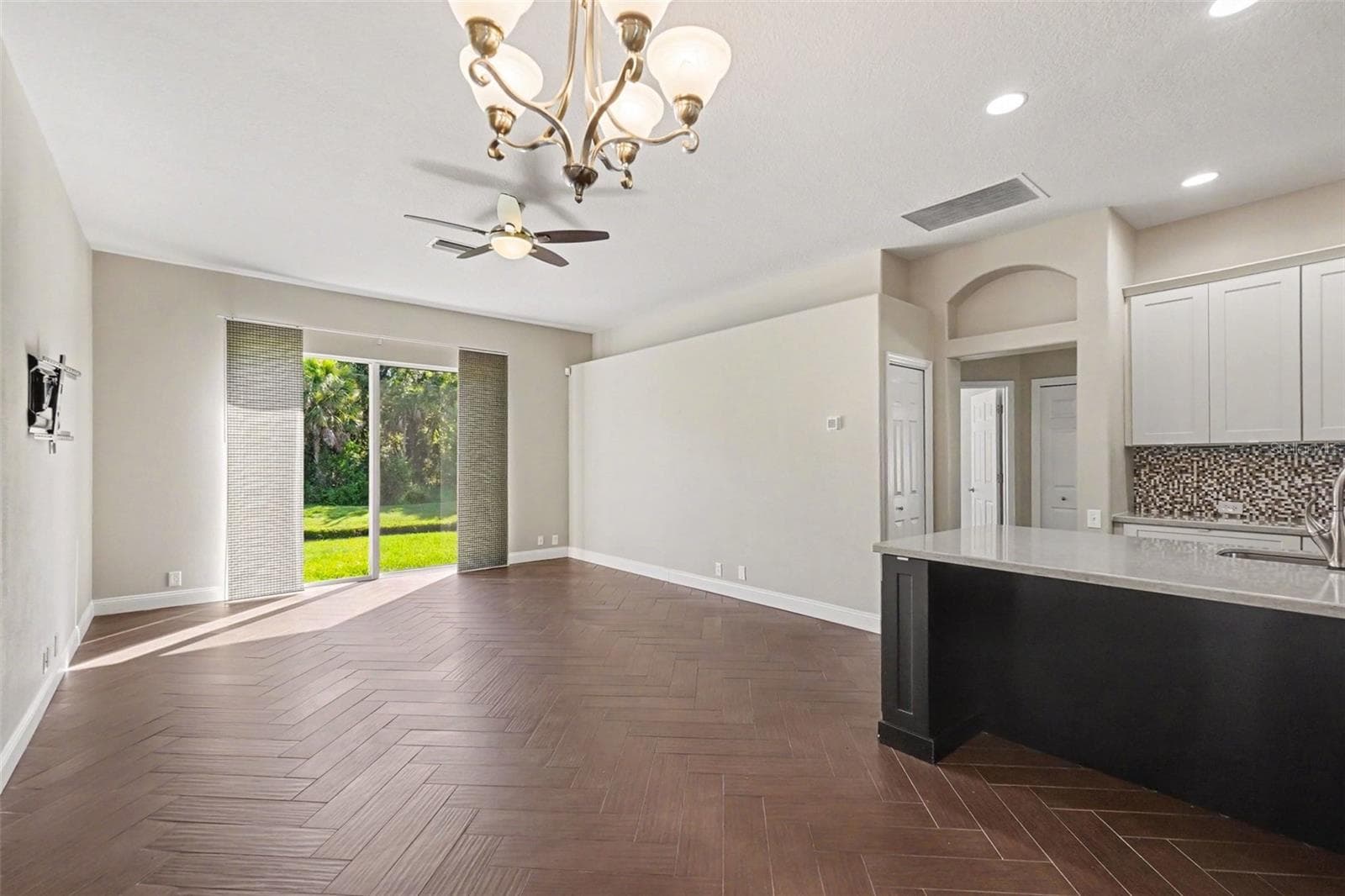 Single Family Residence at 11920 OAK RIDGE DR, PARRISH, photo 8 of 30