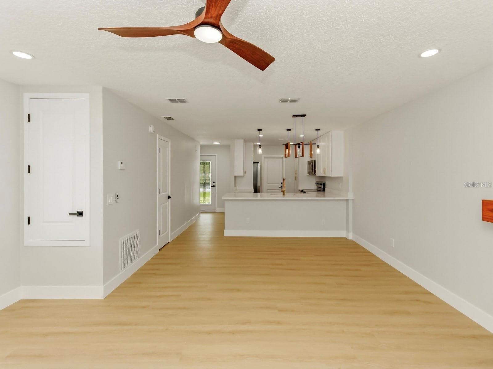 Single Family Residence at 3058 GRACELAND CT, ORLANDO, photo 14 of 27