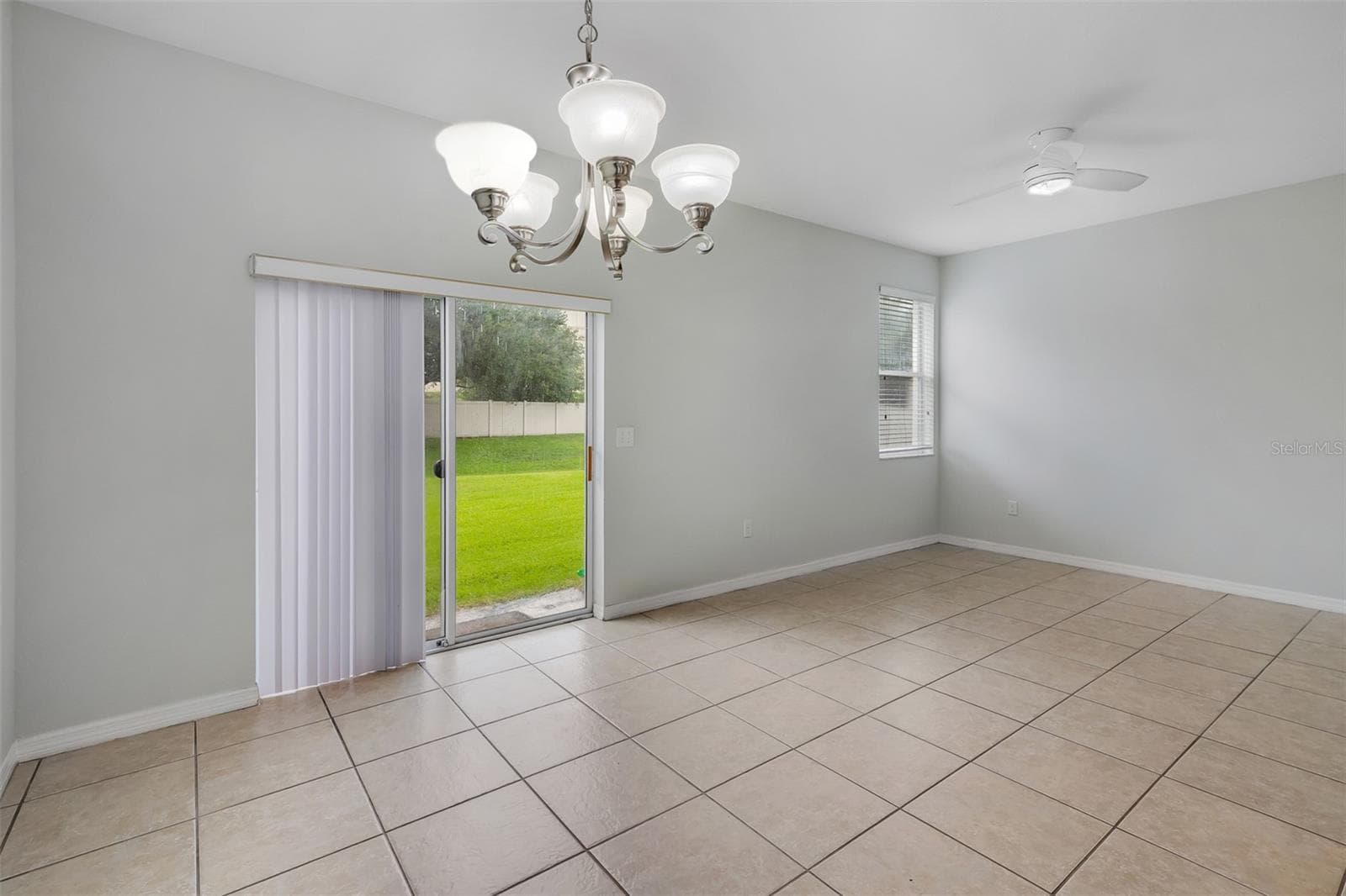 Townhouse at 10975 SAVANNAH LANDING CIR, ORLANDO, photo 11 of 31