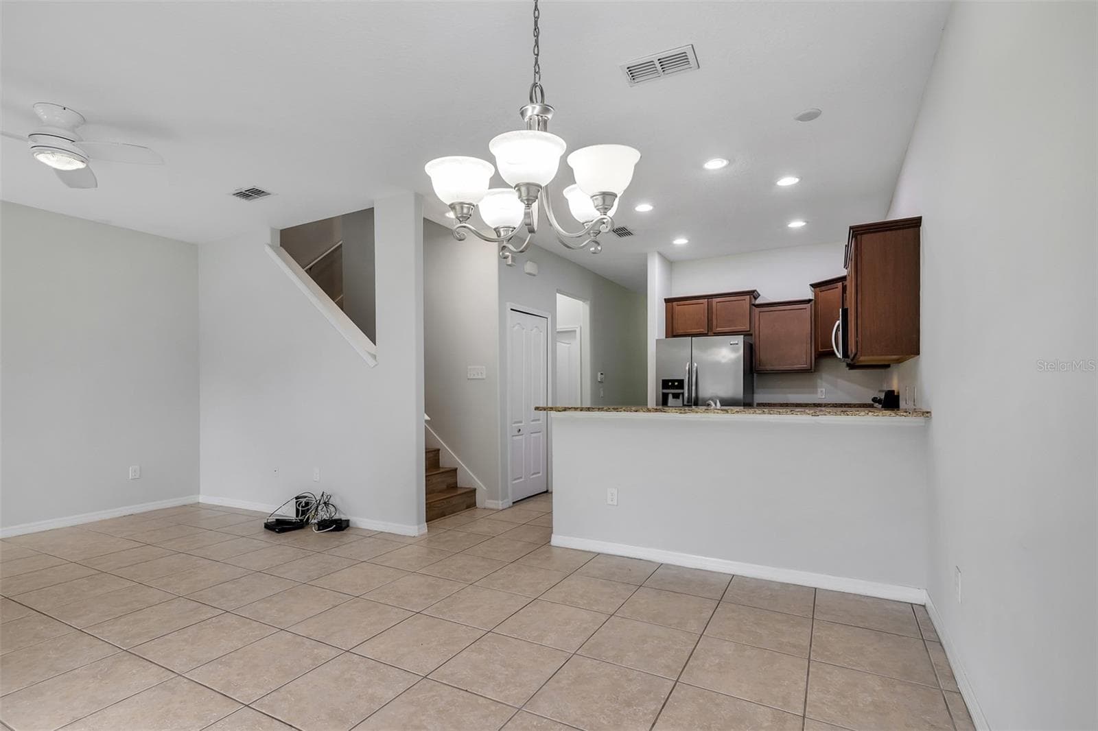 Townhouse at 10975 SAVANNAH LANDING CIR, ORLANDO, photo 13 of 31