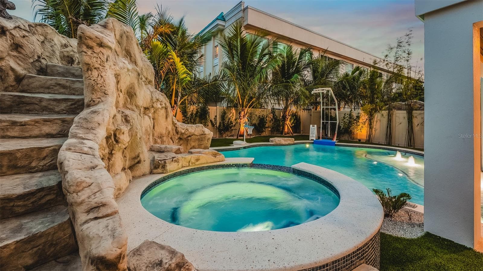 Condominium at 1142 WINDSONG LN #A, SARASOTA, photo 7 of 67