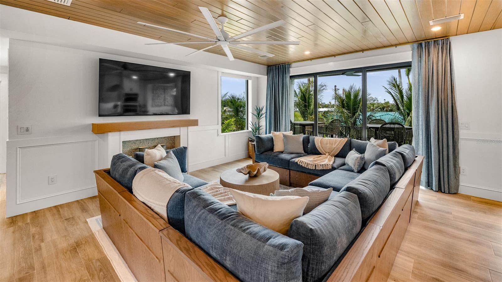 Condominium at 1142 WINDSONG LN #A, SARASOTA, photo 20 of 67