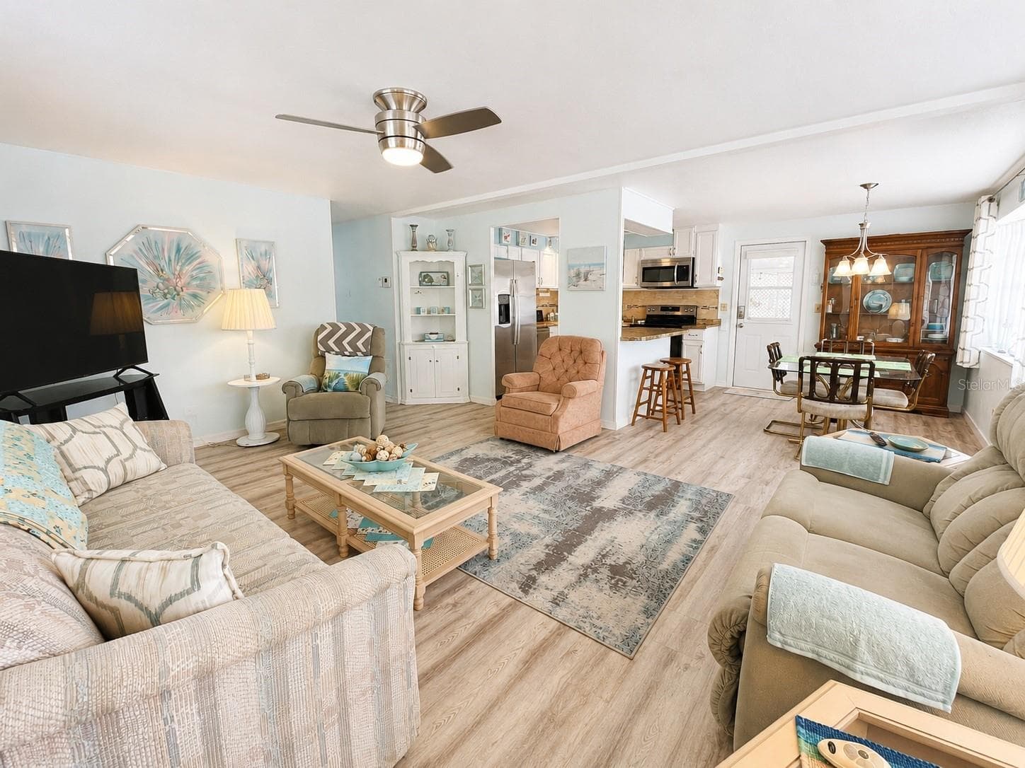 Mobile Home at 1614 MICHIGAN AVE, BRADENTON, photo 4 of 46