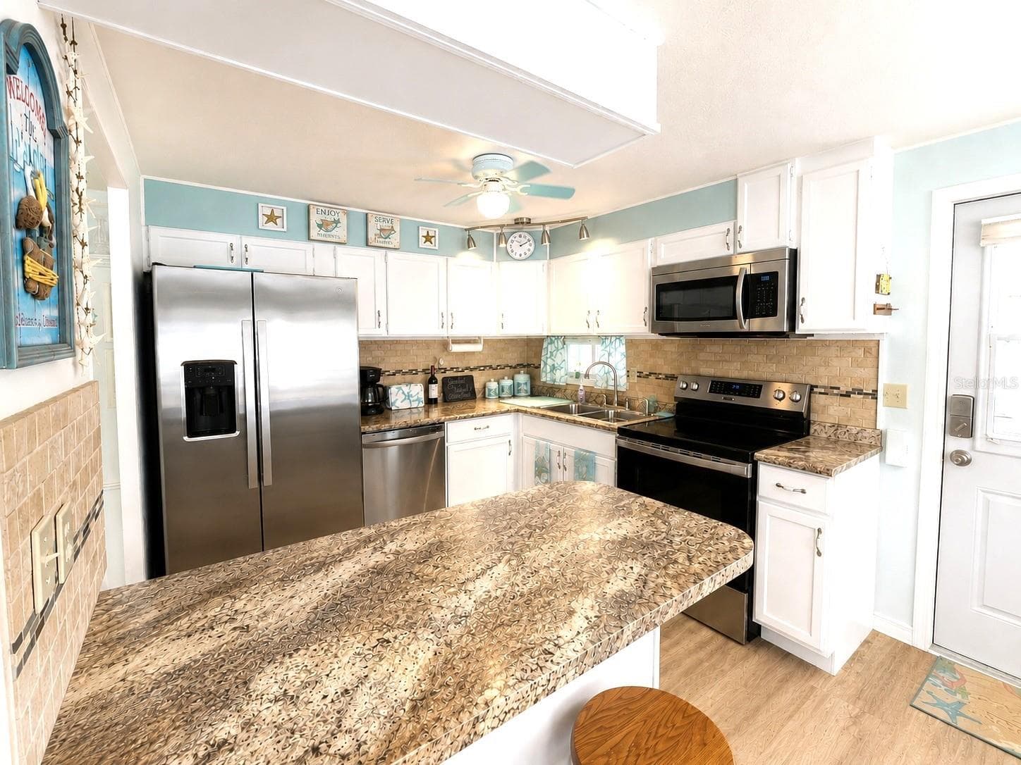 Mobile Home at 1614 MICHIGAN AVE, BRADENTON, photo 13 of 46
