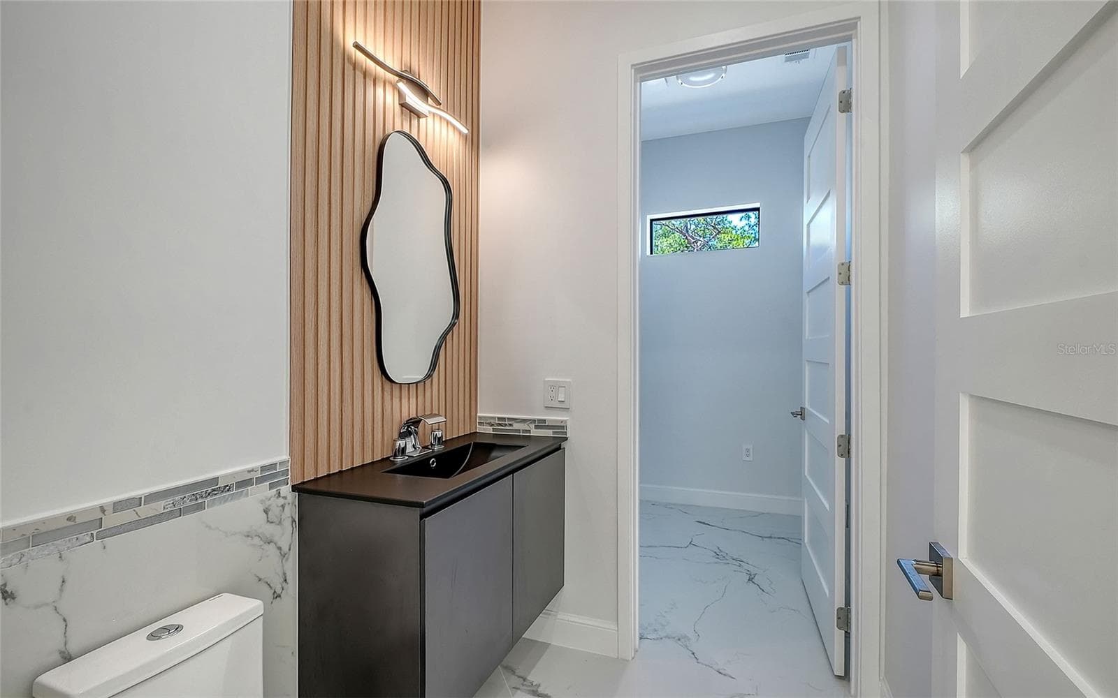 Single Family Residence at 2483 BAY ST, SARASOTA, photo 25 of 56