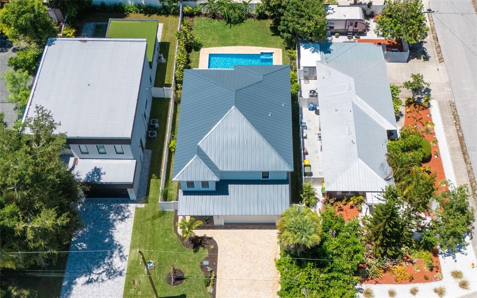 Single Family Residence at 2483 BAY ST, SARASOTA, photo 54 of 56