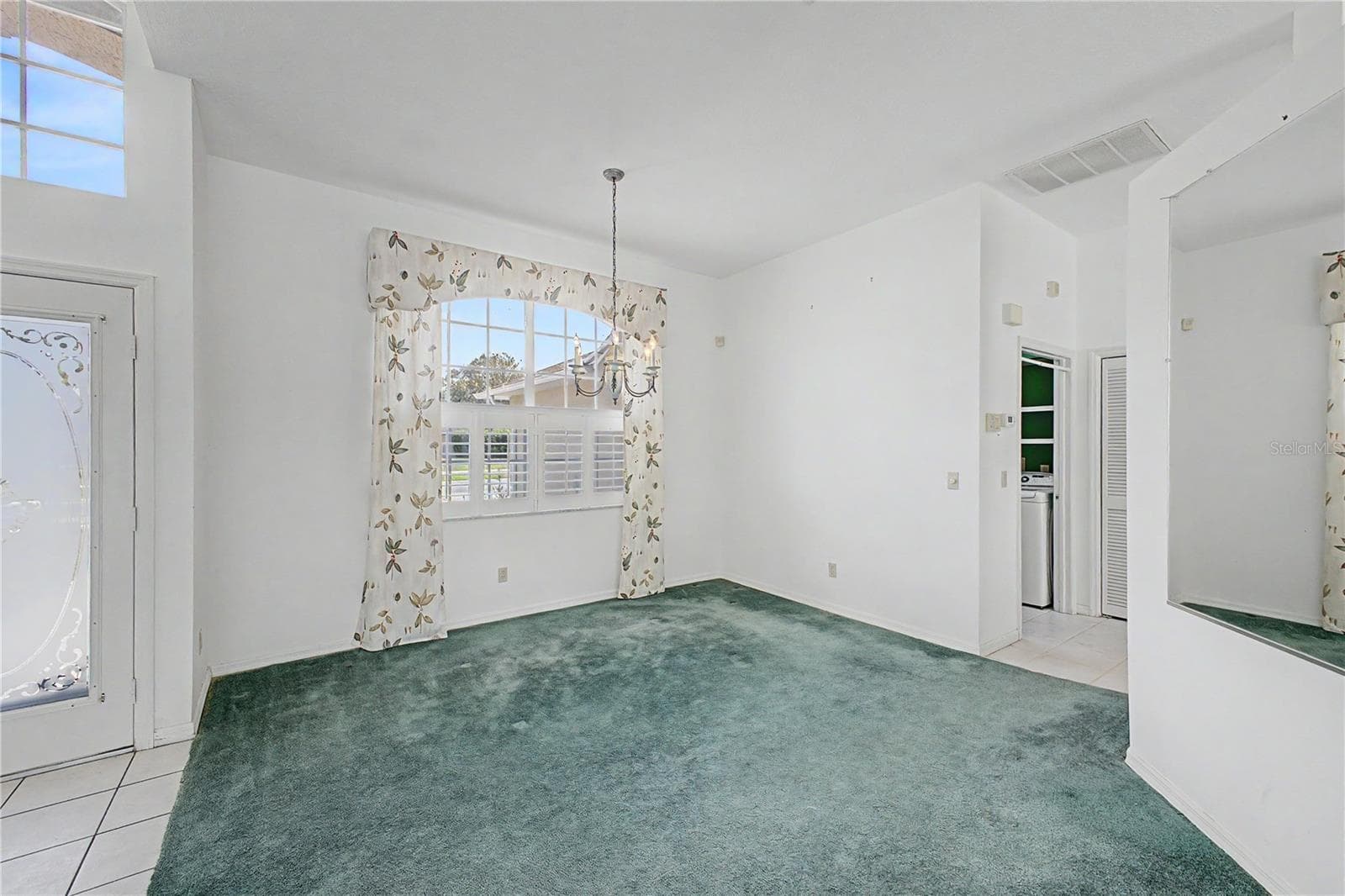 Single Family Residence at 10376 HENDERSON ST, SPRING HILL, photo 14 of 56