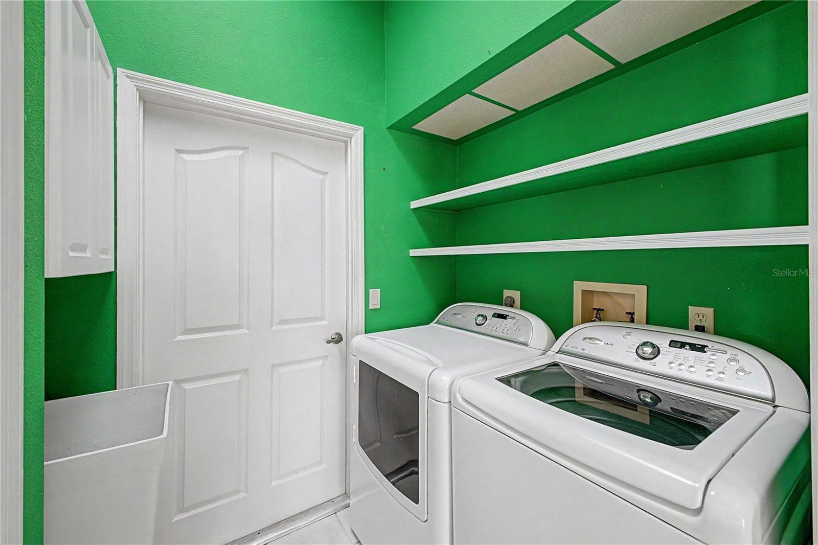 Single Family Residence at 10376 HENDERSON ST, SPRING HILL, photo 22 of 56