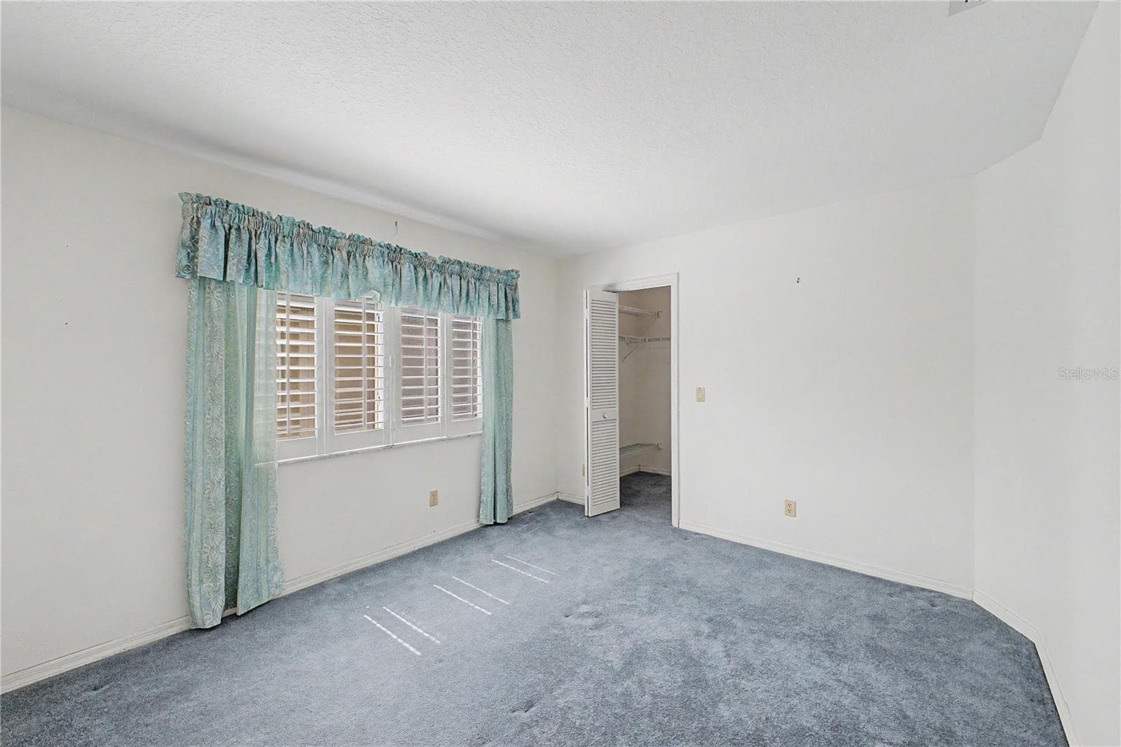 Single Family Residence at 10376 HENDERSON ST, SPRING HILL, photo 32 of 56