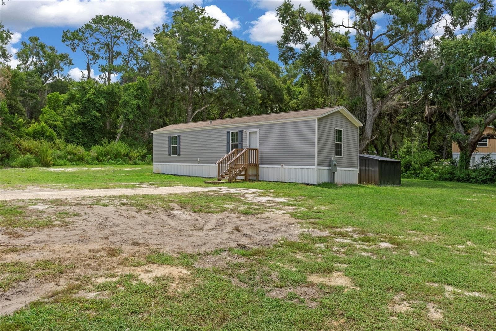 Manufactured Home at 4363 CR 690, WEBSTER, photo 30 of 37