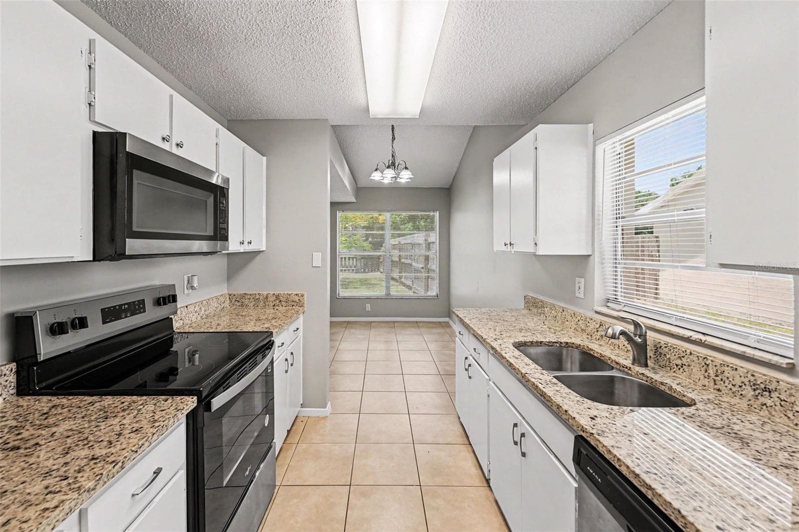 Single Family Residence at 8739 OSAGE DR, TAMPA, photo 7 of 19