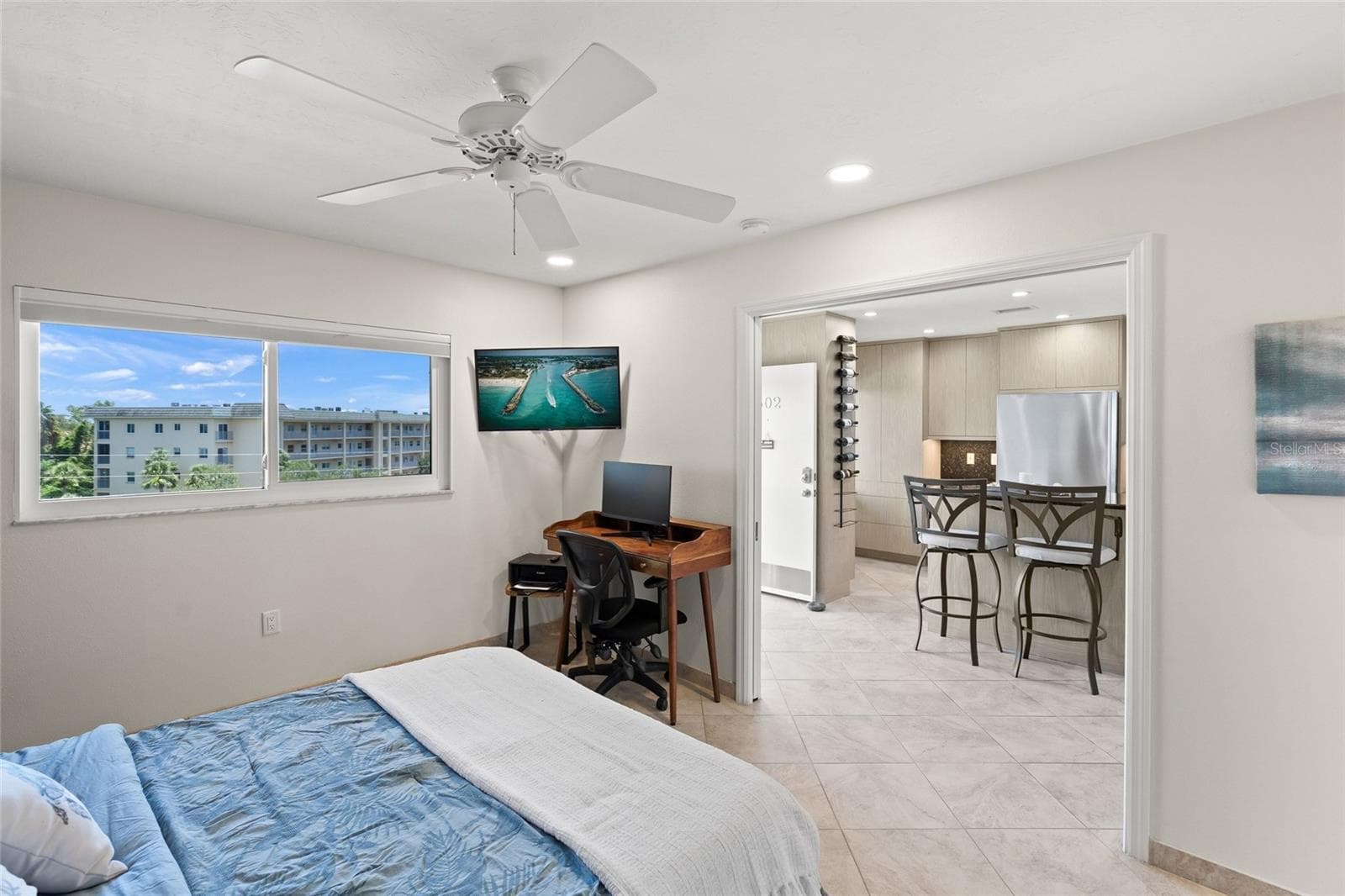 Condominium at 8630 MIDNIGHT PASS RD #502A, SARASOTA, photo 36 of 53