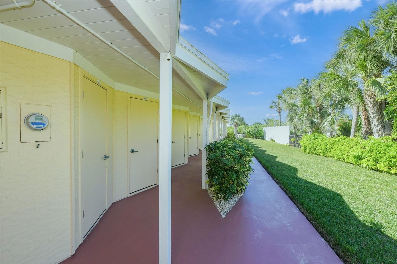 Condominium at 8630 MIDNIGHT PASS RD #502A, SARASOTA, photo 41 of 53