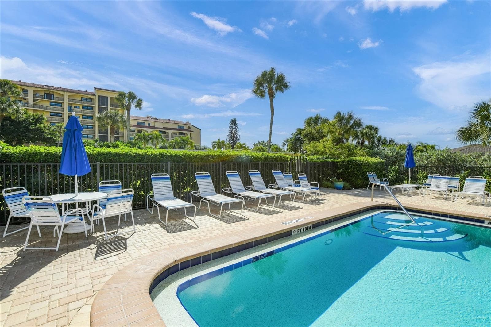 Condominium at 8630 MIDNIGHT PASS RD #502A, SARASOTA, photo 45 of 53