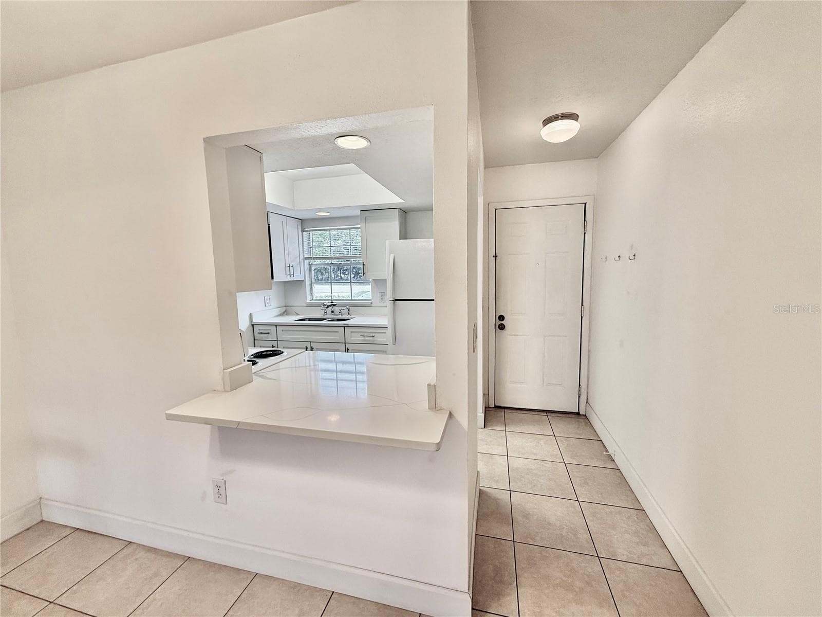 Condominium at 9605 EASTFIELD RD #9605, THONOTOSASSA, photo 9 of 28