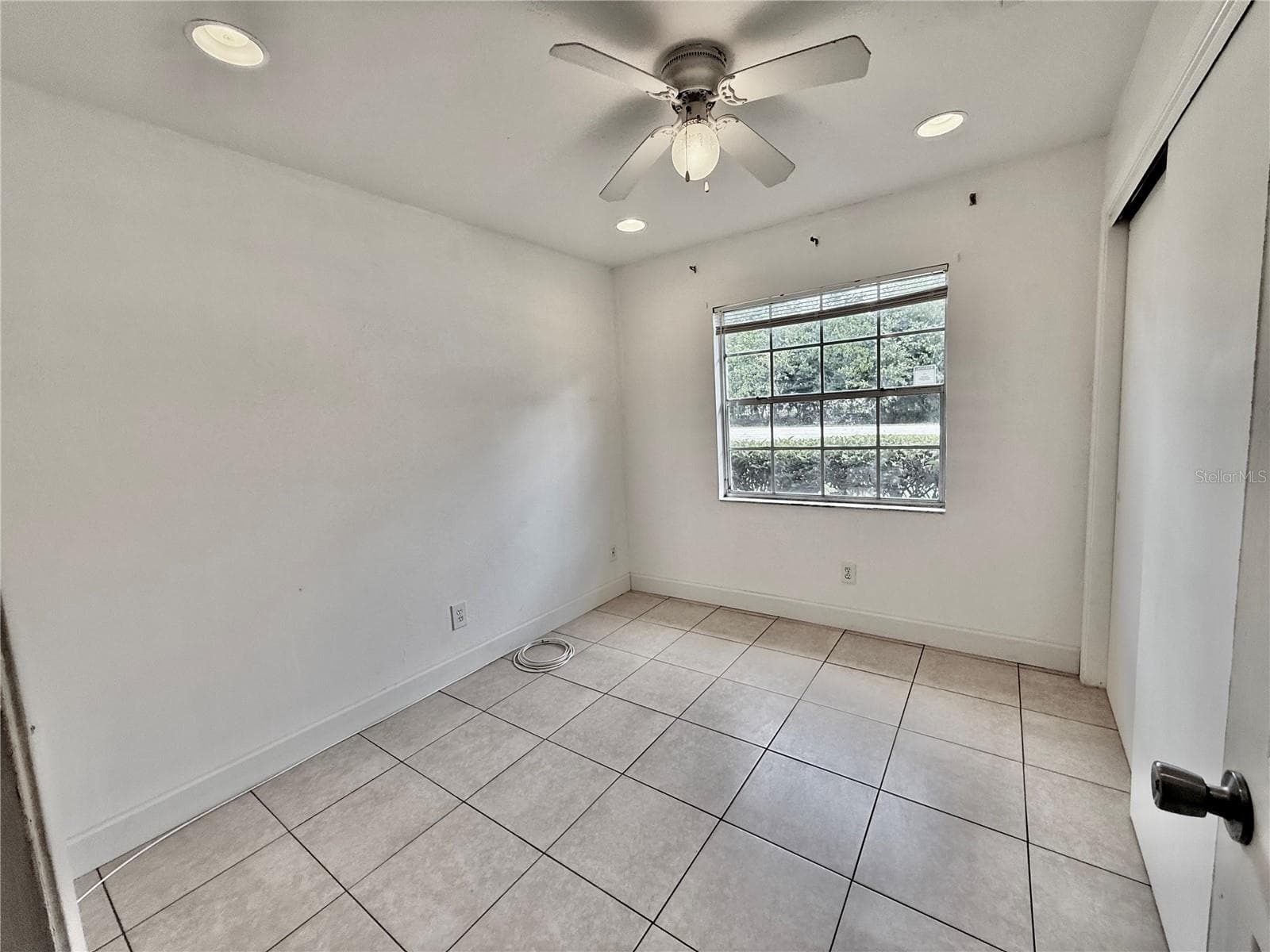 Condominium at 9605 EASTFIELD RD #9605, THONOTOSASSA, photo 23 of 28