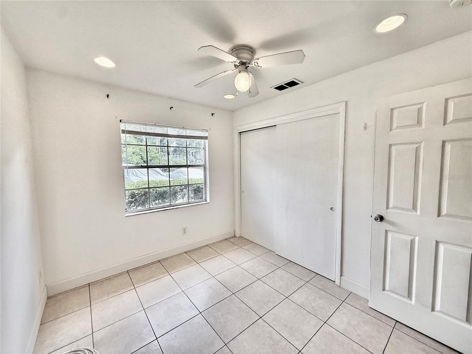 Condominium at 9605 EASTFIELD RD #9605, THONOTOSASSA, photo 25 of 28