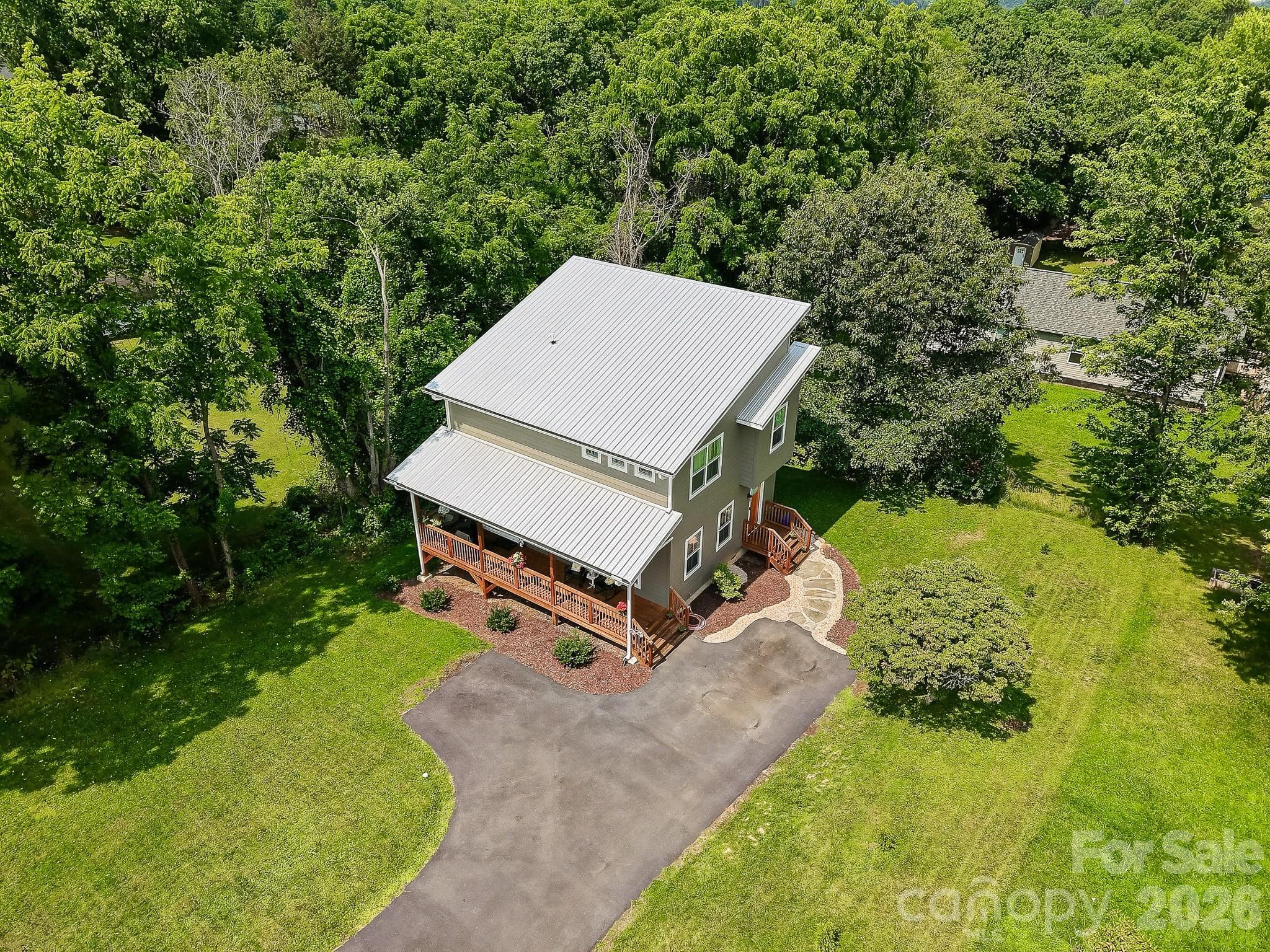 Beautiful lot - 777 High Street, Canton