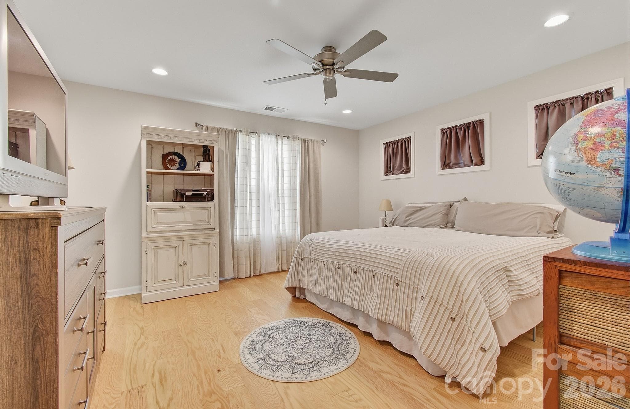 Single Family Residence at 777 High Street, Canton, photo 21 of 44