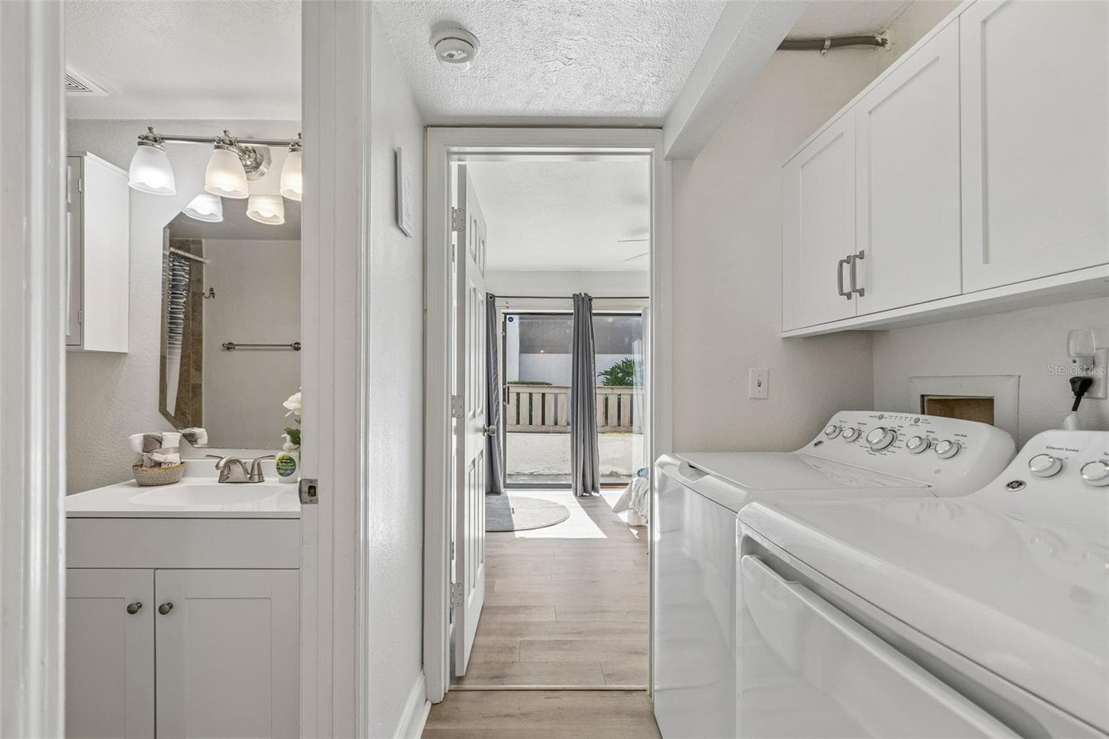 Condominium at 2117 LAKEWOOD CLUB DR S #7-N, ST PETERSBURG, photo 42 of 79