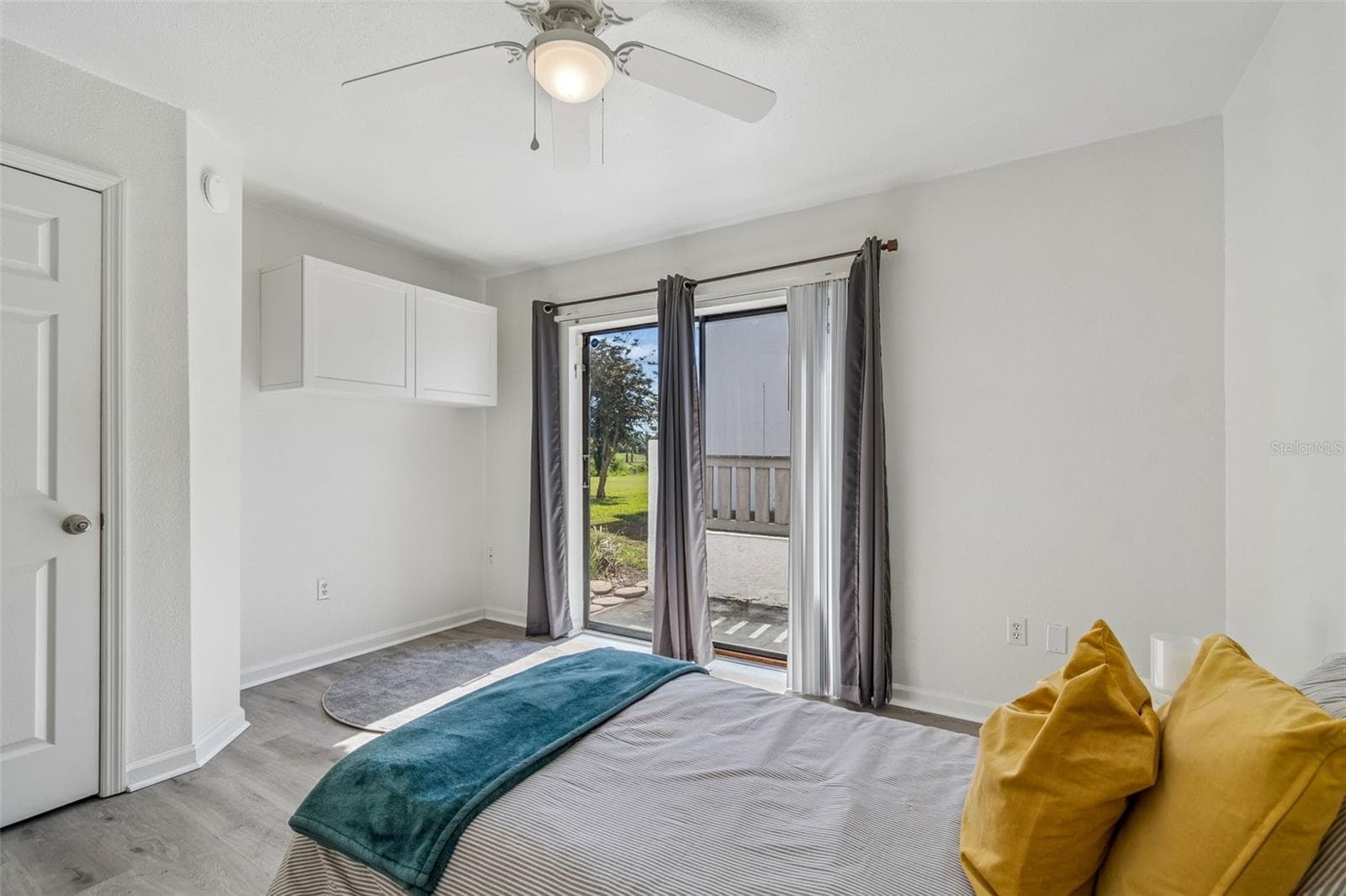 Condominium at 2117 LAKEWOOD CLUB DR S #7-N, ST PETERSBURG, photo 41 of 79