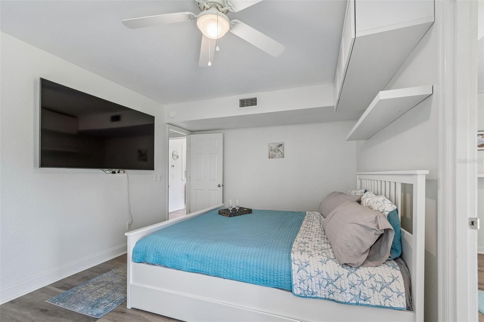 Condominium at 2117 LAKEWOOD CLUB DR S #7-N, ST PETERSBURG, photo 47 of 79