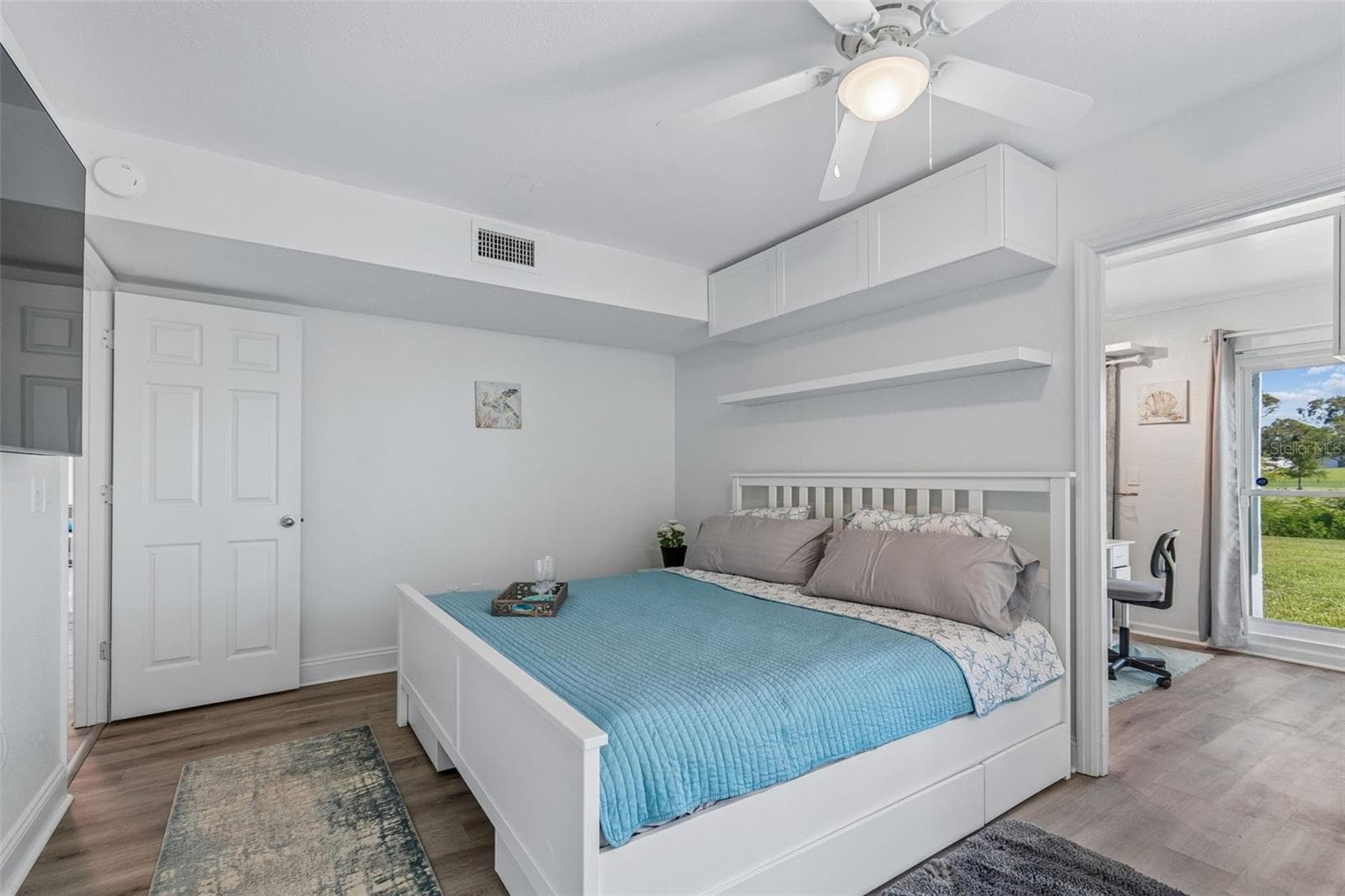 Condominium at 2117 LAKEWOOD CLUB DR S #7-N, ST PETERSBURG, photo 48 of 79