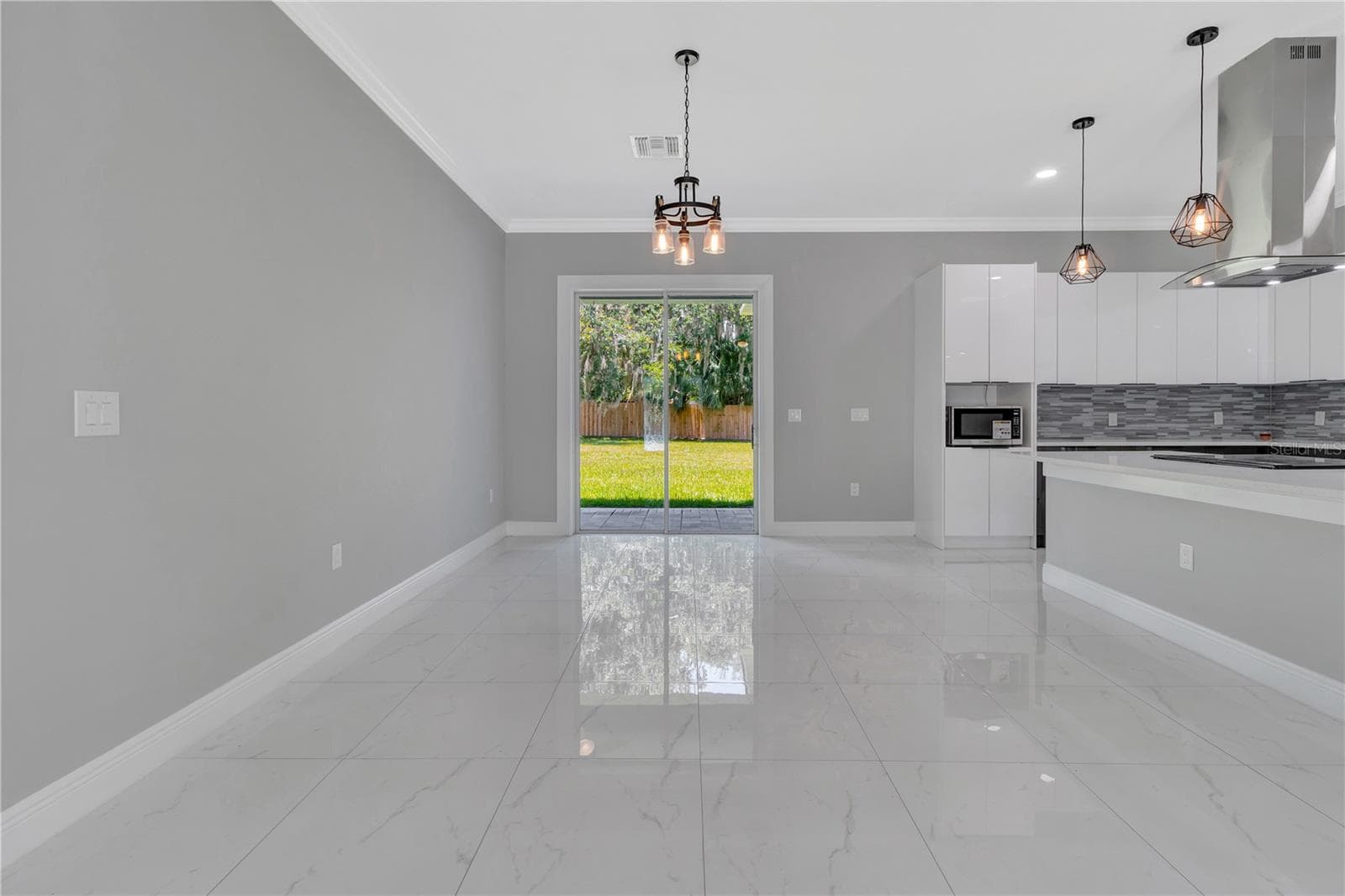 DINNING FROM LIVING - 319 WATER SHORE DR, LEESBURG
