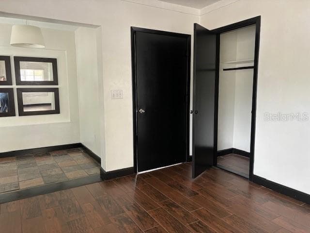 Triplex at 912 DRUID RD E, CLEARWATER, photo 20 of 30