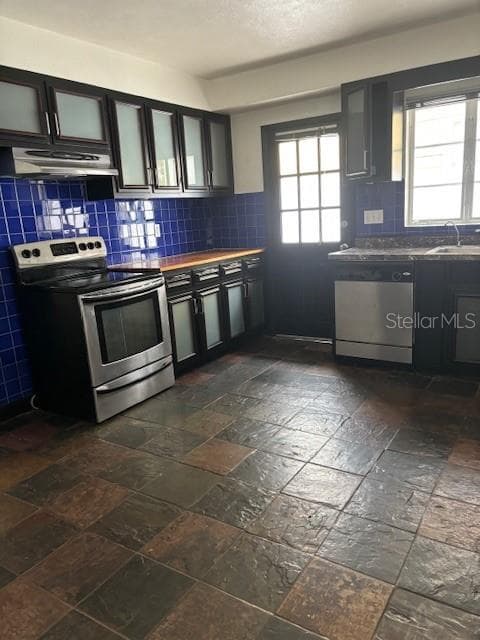 Triplex at 912 DRUID RD E, CLEARWATER, photo 27 of 30