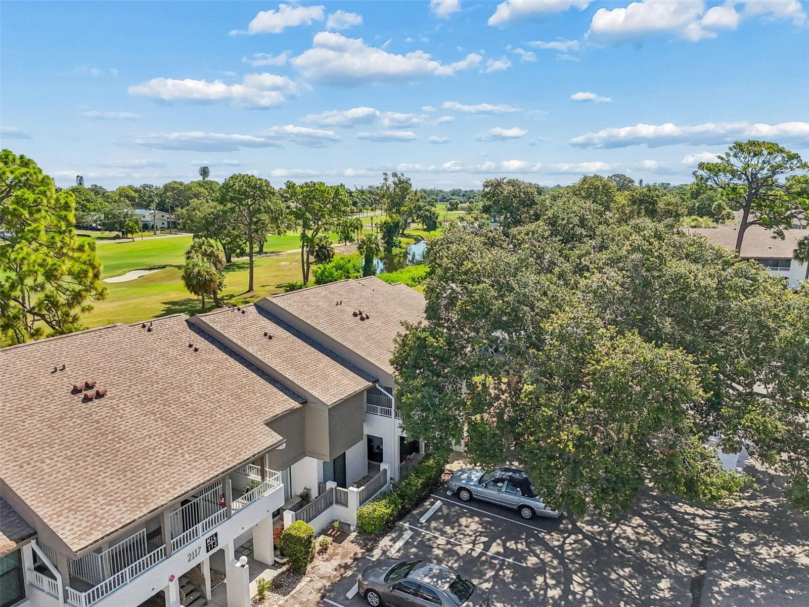 Condominium at 2117 LAKEWOOD CLUB DR S #7-N, ST PETERSBURG, photo 60 of 79