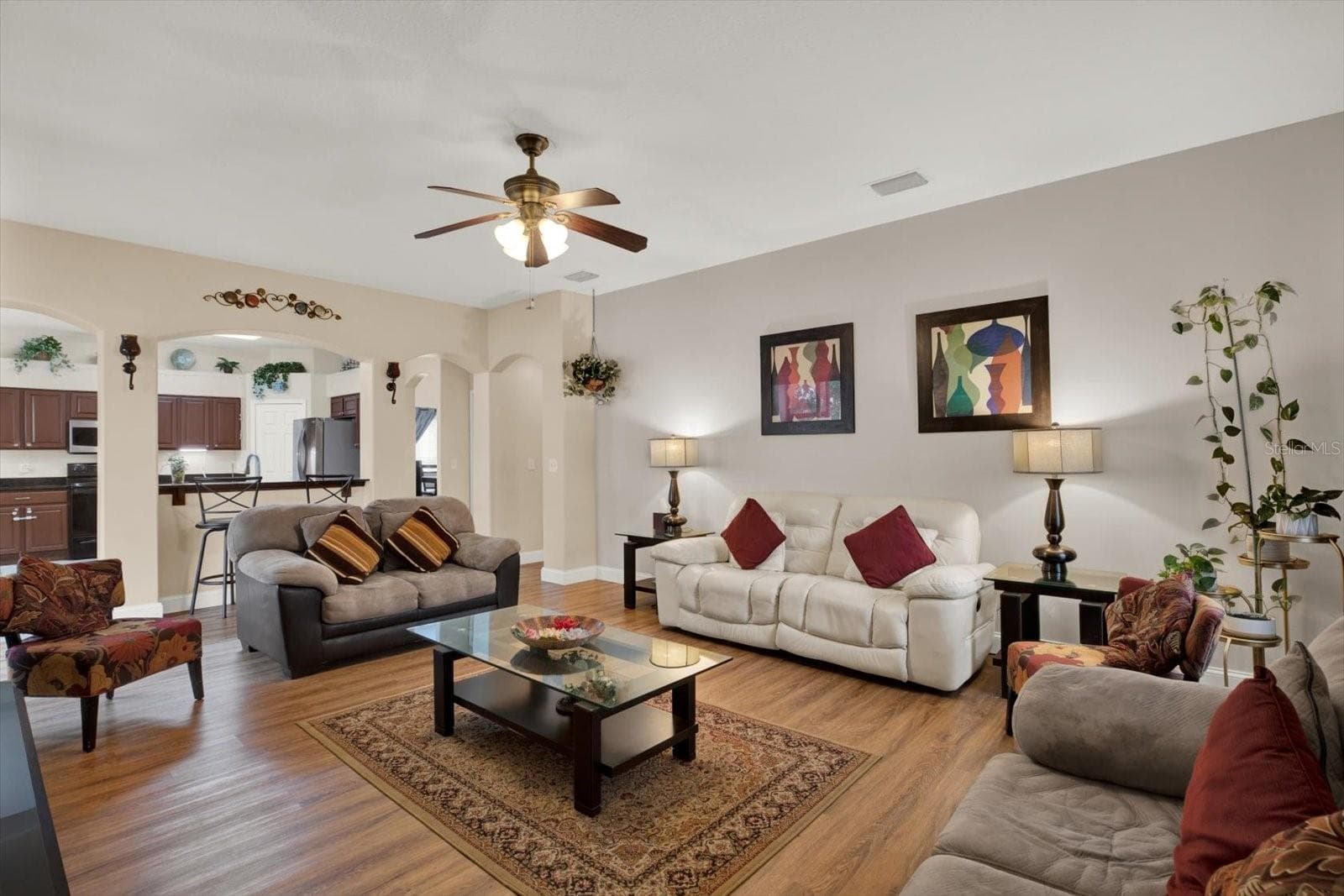 Single Family Residence at 31405 GLENDALOUGH WAY, WESLEY CHAPEL, photo 20 of 50