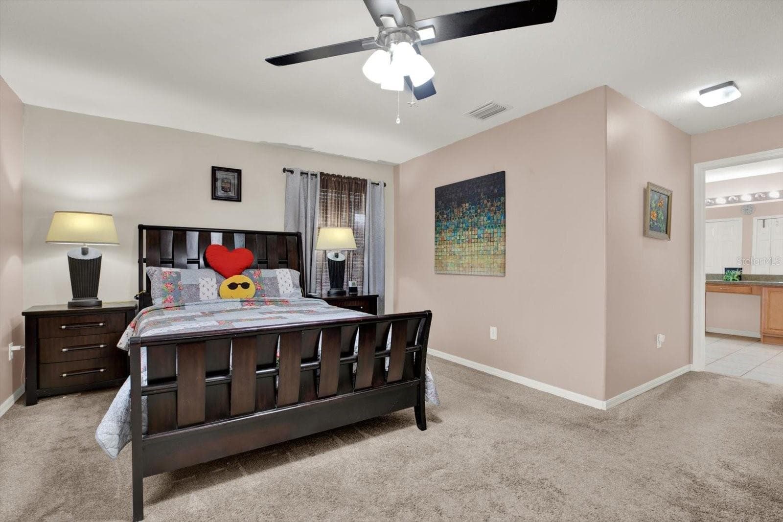 Single Family Residence at 31405 GLENDALOUGH WAY, WESLEY CHAPEL, photo 28 of 50