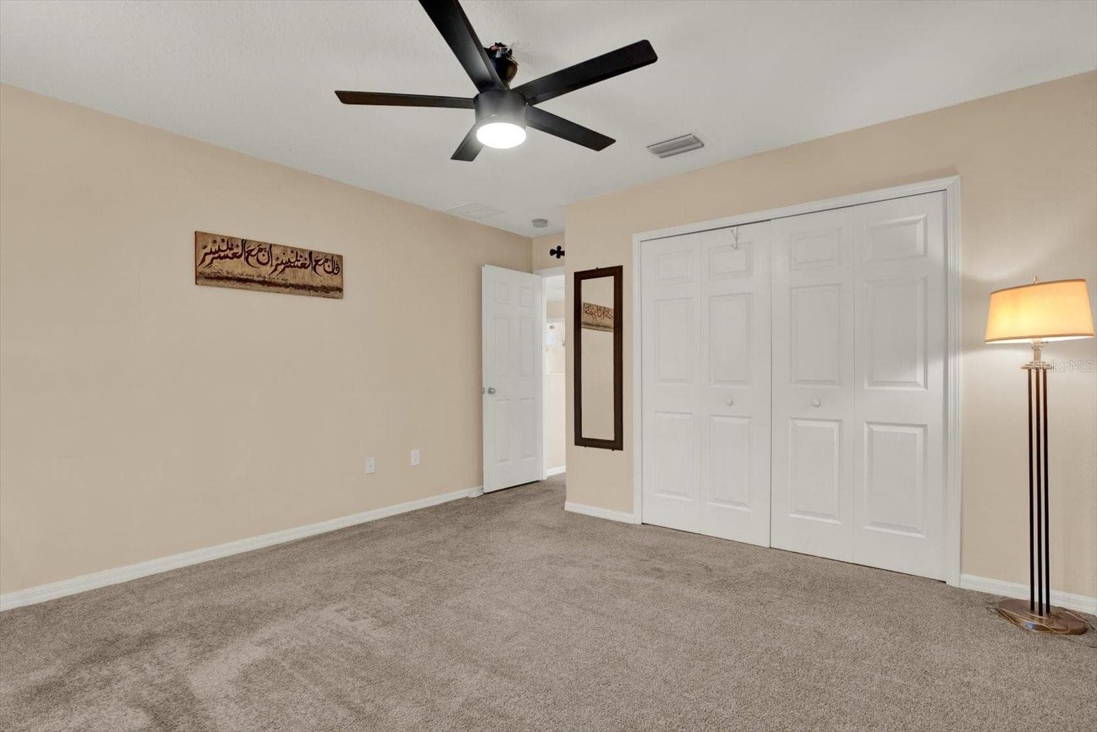 Single Family Residence at 31405 GLENDALOUGH WAY, WESLEY CHAPEL, photo 38 of 50