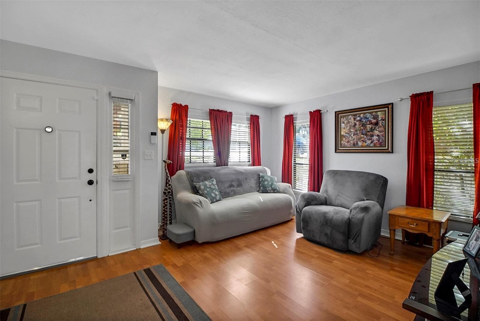 Living Room (before new paint) - 956 5TH ST #9A, CLERMONT