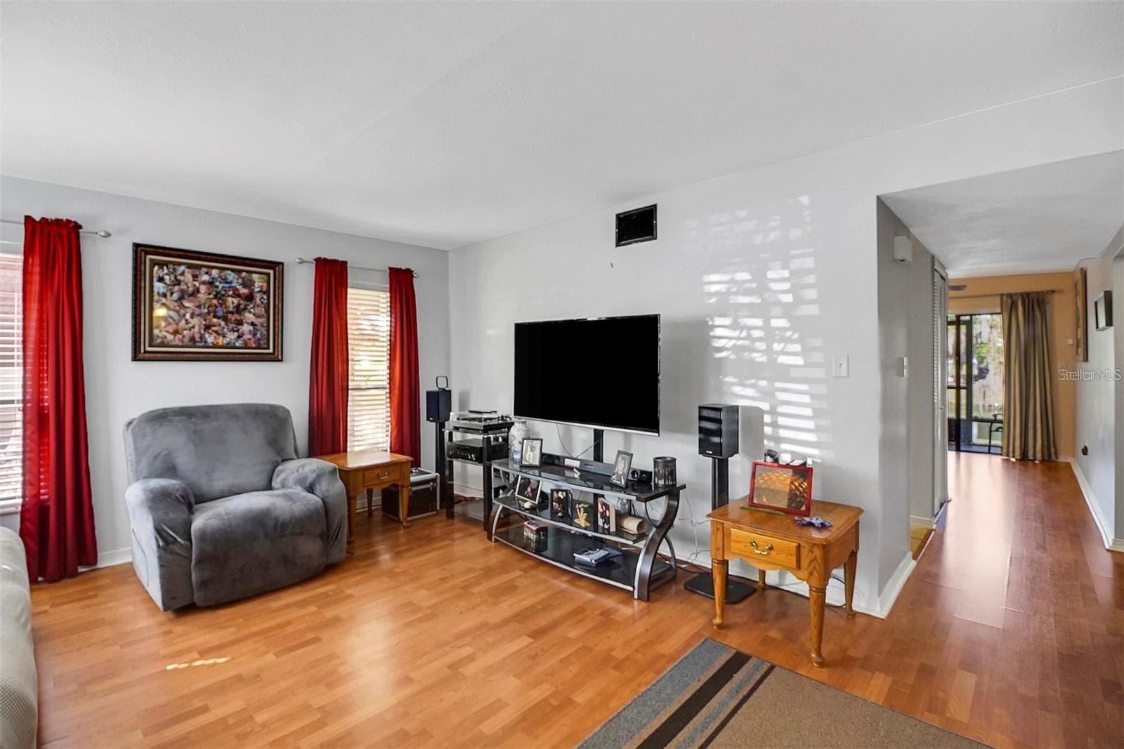 Living Room (before new paint) - 956 5TH ST #9A, CLERMONT