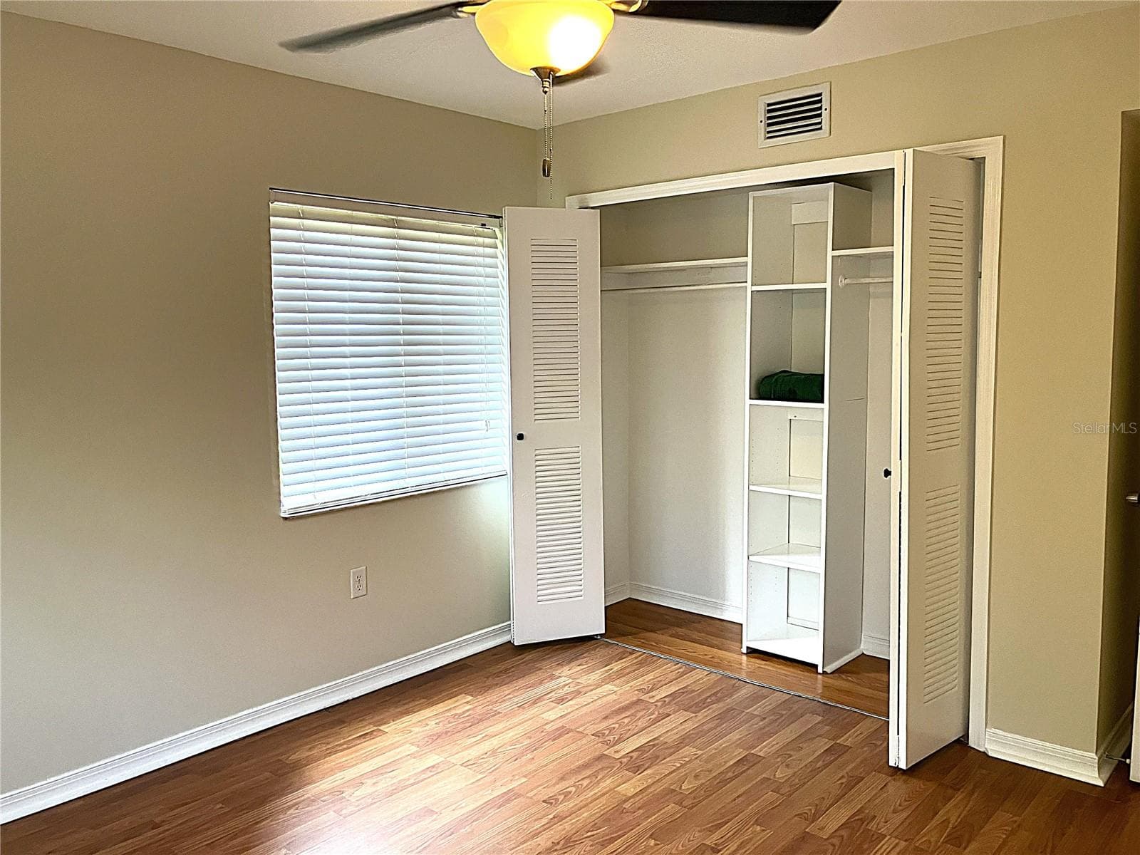 Master Bedroom (new paint) - 956 5TH ST #9A, CLERMONT