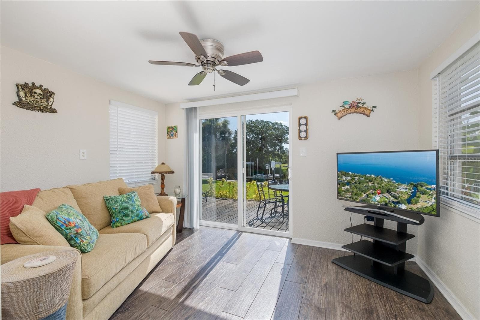 Single Family Residence at 3318 PINEVIEW DR, HOLIDAY, photo 22 of 56