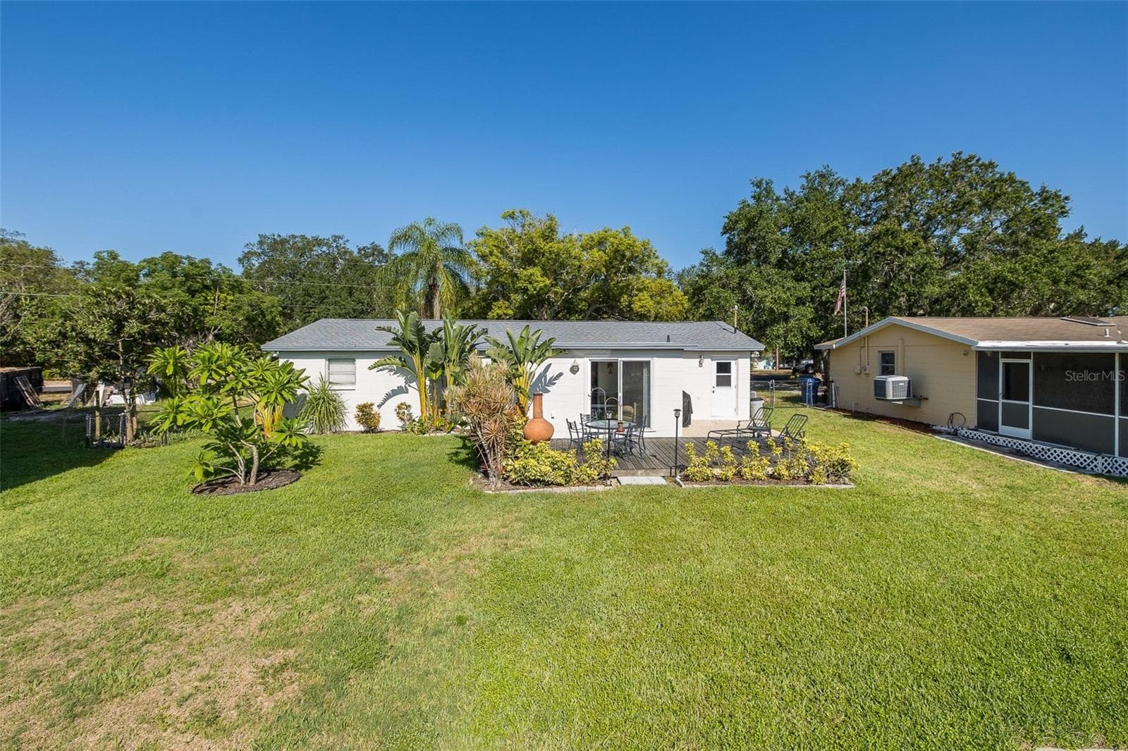 Single Family Residence at 3318 PINEVIEW DR, HOLIDAY, photo 42 of 56