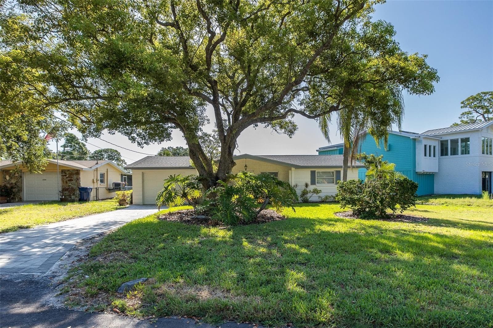 Single Family Residence at 3318 PINEVIEW DR, HOLIDAY, photo 45 of 56