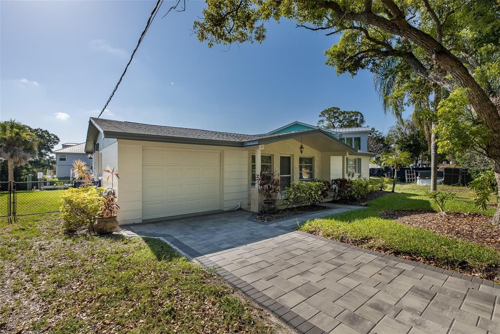 Single Family Residence at 3318 PINEVIEW DR, HOLIDAY, photo 46 of 56