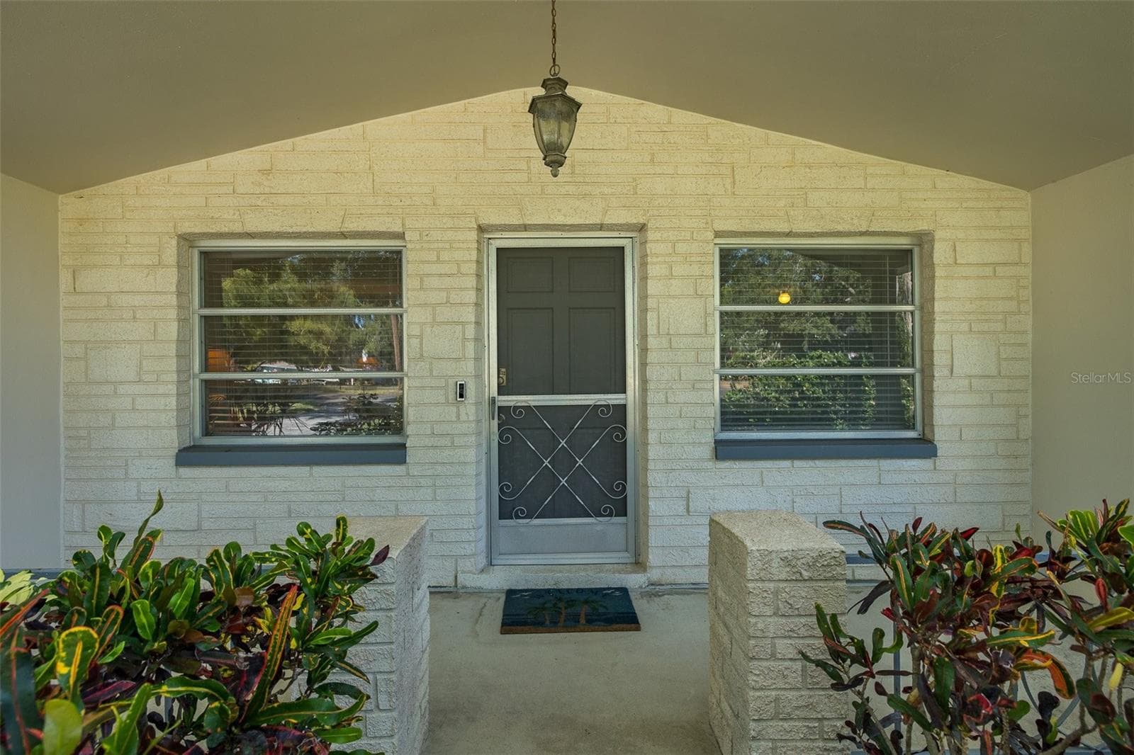 Single Family Residence at 3318 PINEVIEW DR, HOLIDAY, photo 48 of 56