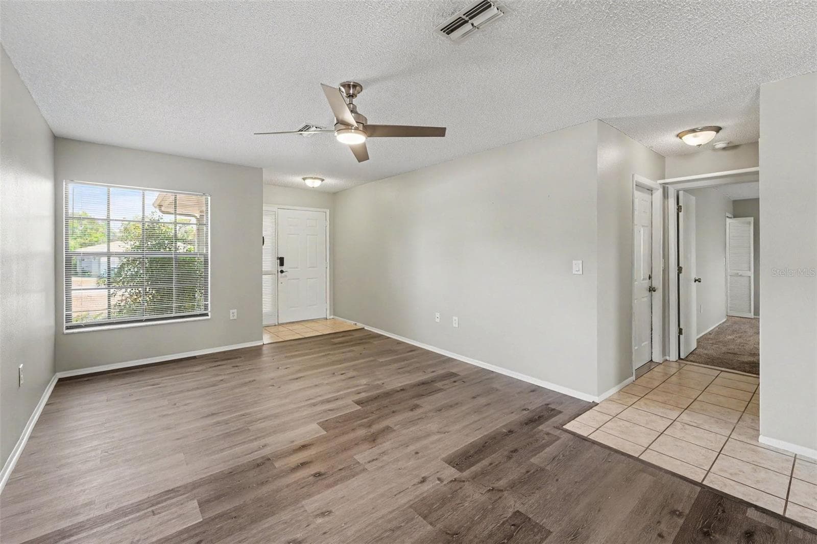 Single Family Residence at 10161 HEATHCLIFF ST, SPRING HILL, photo 4 of 19