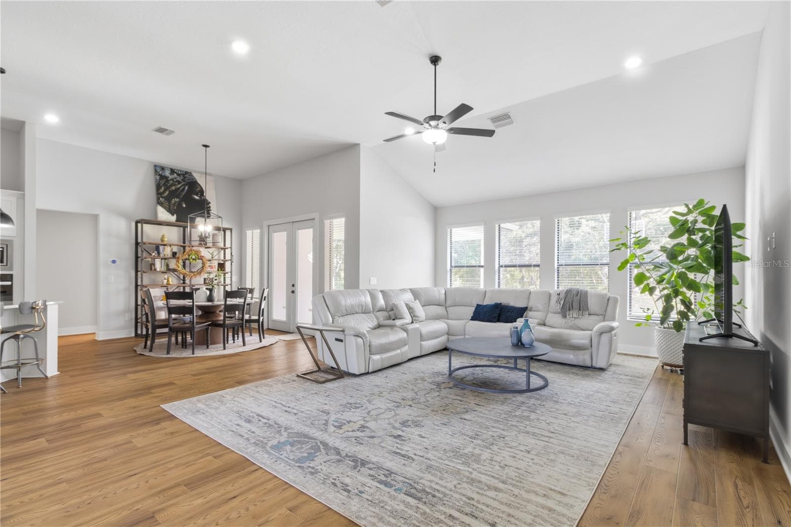 Open Floor Plan - 17000 NOKOTA AVE, HUDSON