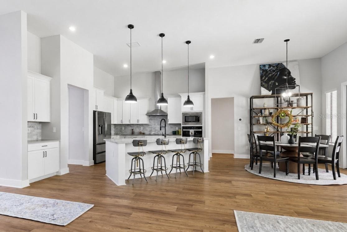 Open Floor Plan - 17000 NOKOTA AVE, HUDSON