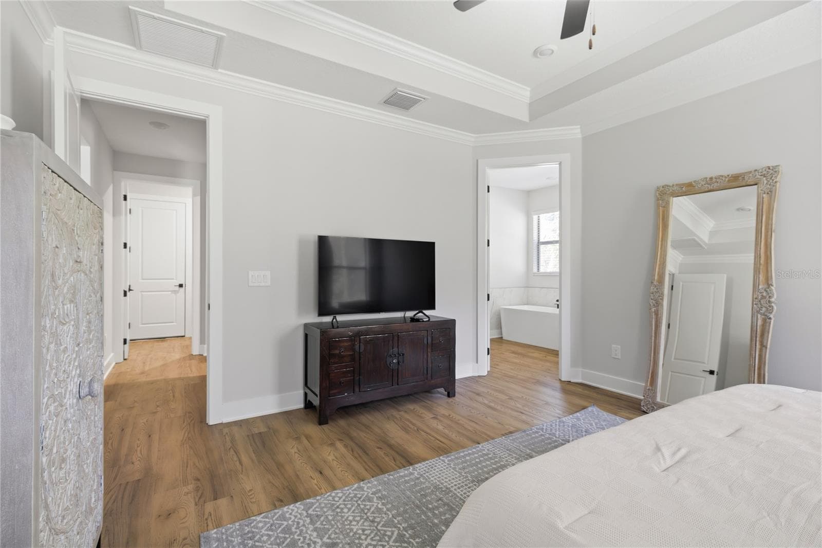 Primary Bedroom - 17000 NOKOTA AVE, HUDSON