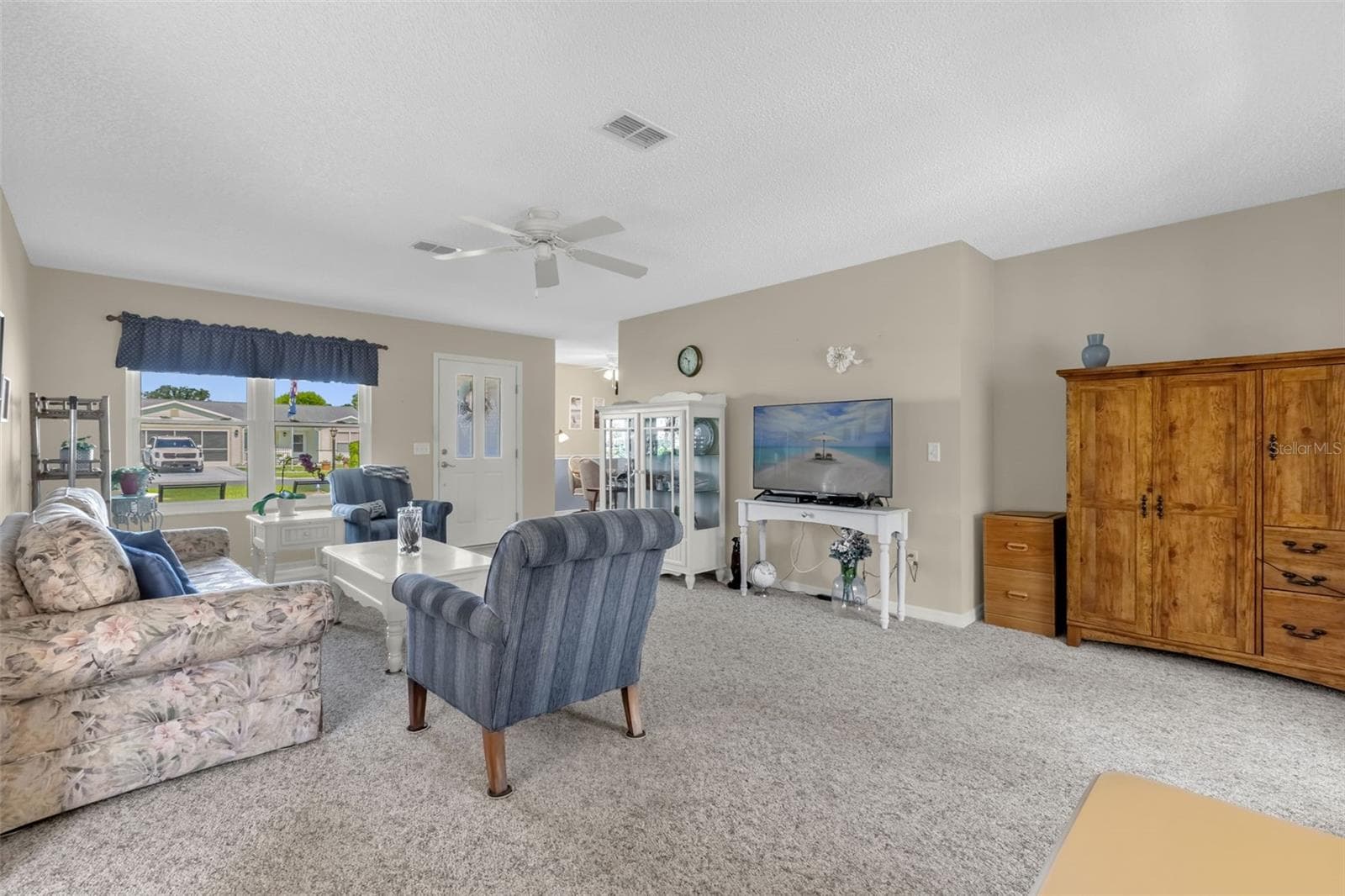 Single Family Residence at 1707 GOMEZ PL, THE VILLAGES, photo 5 of 35